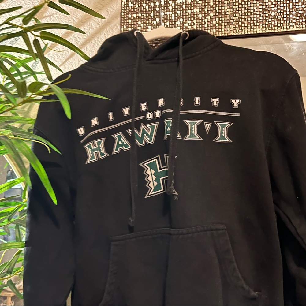 University of Hawaii hoodie